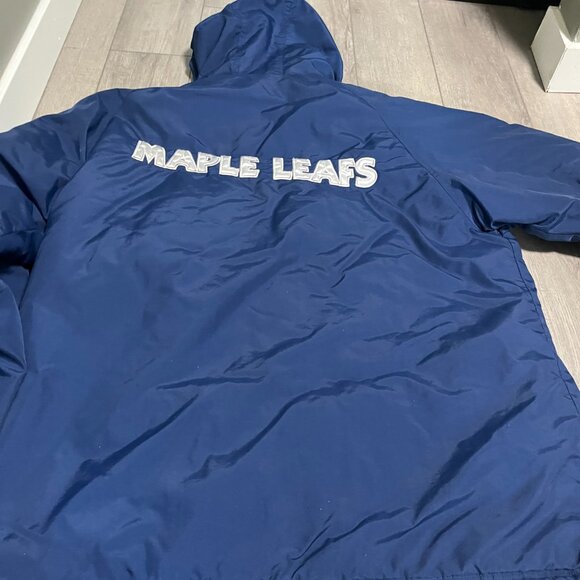 Puma NHL Toronto Maple Leafs Winter Jacket Size Large Vintage TML - Picture 14 of 15